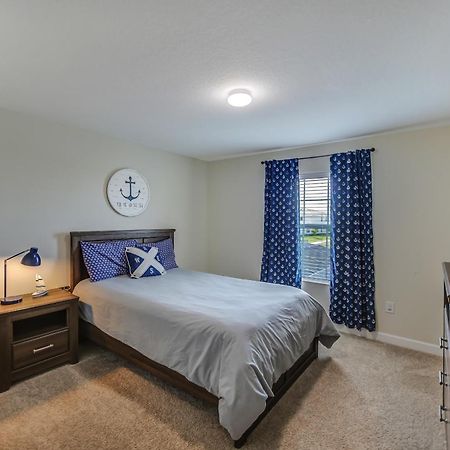 C - New 4 Bedroom Home - 5 Miles To Disney - Free Water Park - Private Pool キシミー エクステリア 写真