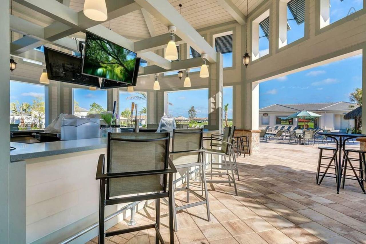C - New 4 Bedroom Home - 5 Miles To Disney - Free Water Park - Private Pool キシミー エクステリア 写真