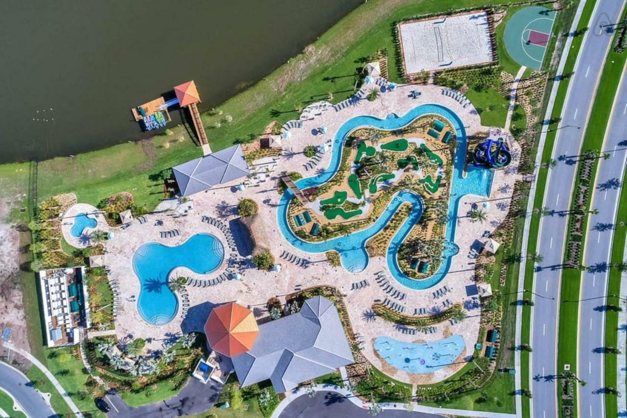 C - New 4 Bedroom Home - 5 Miles To Disney - Free Water Park - Private Pool キシミー エクステリア 写真