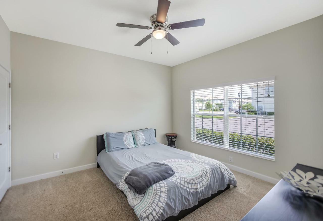 C - New 4 Bedroom Home - 5 Miles To Disney - Free Water Park - Private Pool キシミー エクステリア 写真