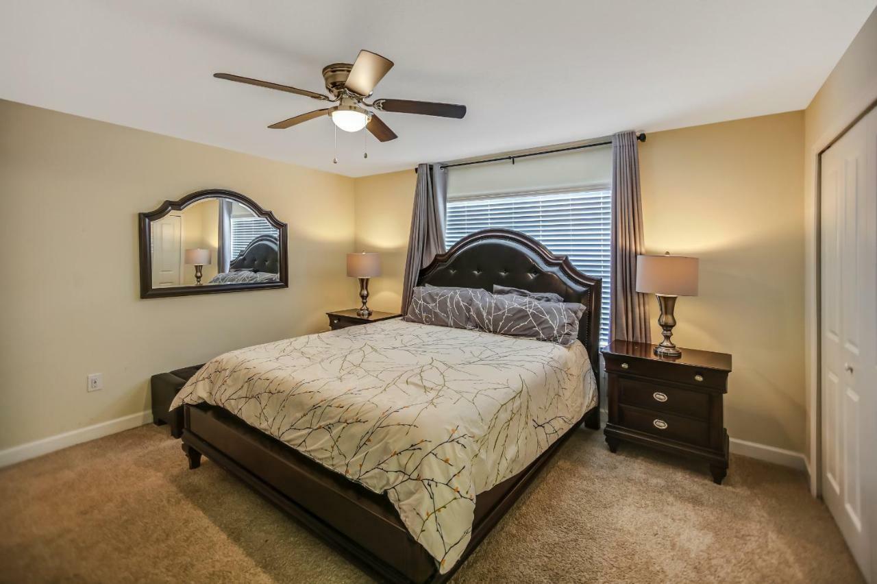 C - New 4 Bedroom Home - 5 Miles To Disney - Free Water Park - Private Pool キシミー エクステリア 写真