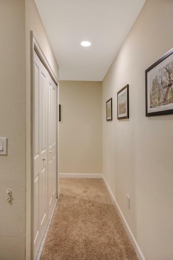 C - New 4 Bedroom Home - 5 Miles To Disney - Free Water Park - Private Pool キシミー エクステリア 写真